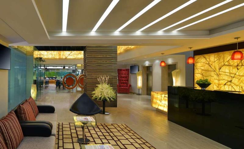 Home2 Suites By Hilton Indianapolis Airport Экстерьер фото
